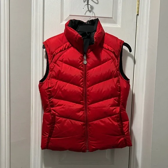 Nike Red /Black Reversible DownPuffer Vest - Picture 1 of 8
